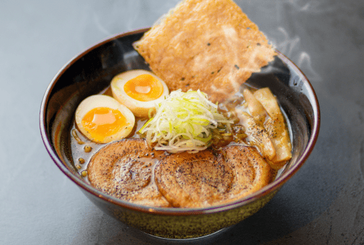 雷　飛騨高山カレー中華そば